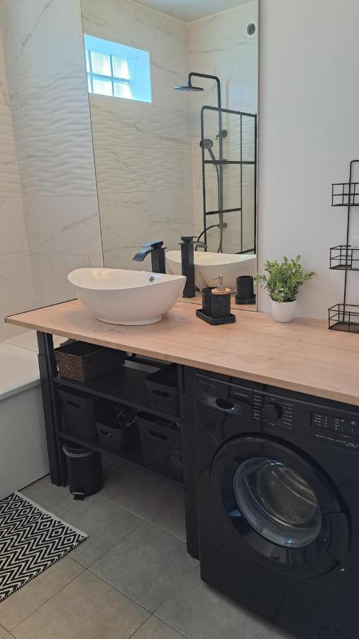 Appartement Le Gambetta ทรัวส์ ภายนอก รูปภาพ