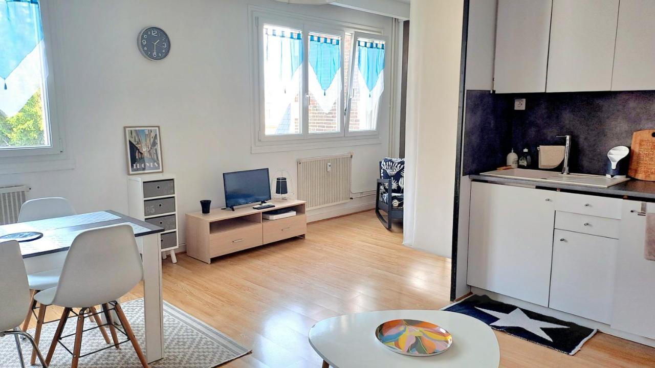 Appartement Le Gambetta ทรัวส์ ภายนอก รูปภาพ