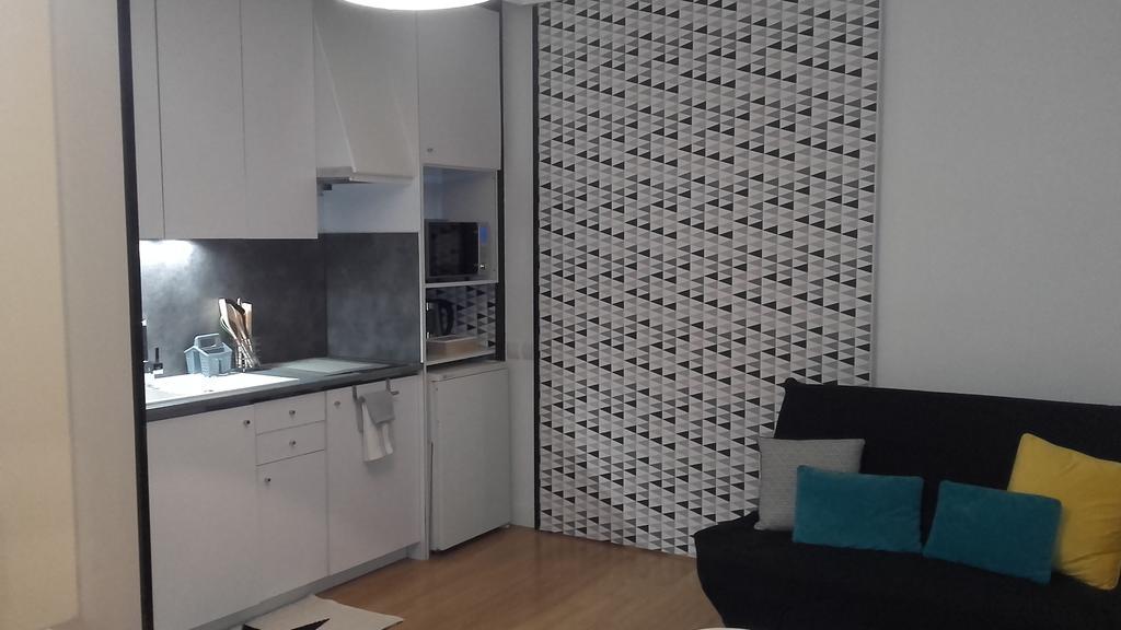 Appartement Le Gambetta ทรัวส์ ภายนอก รูปภาพ