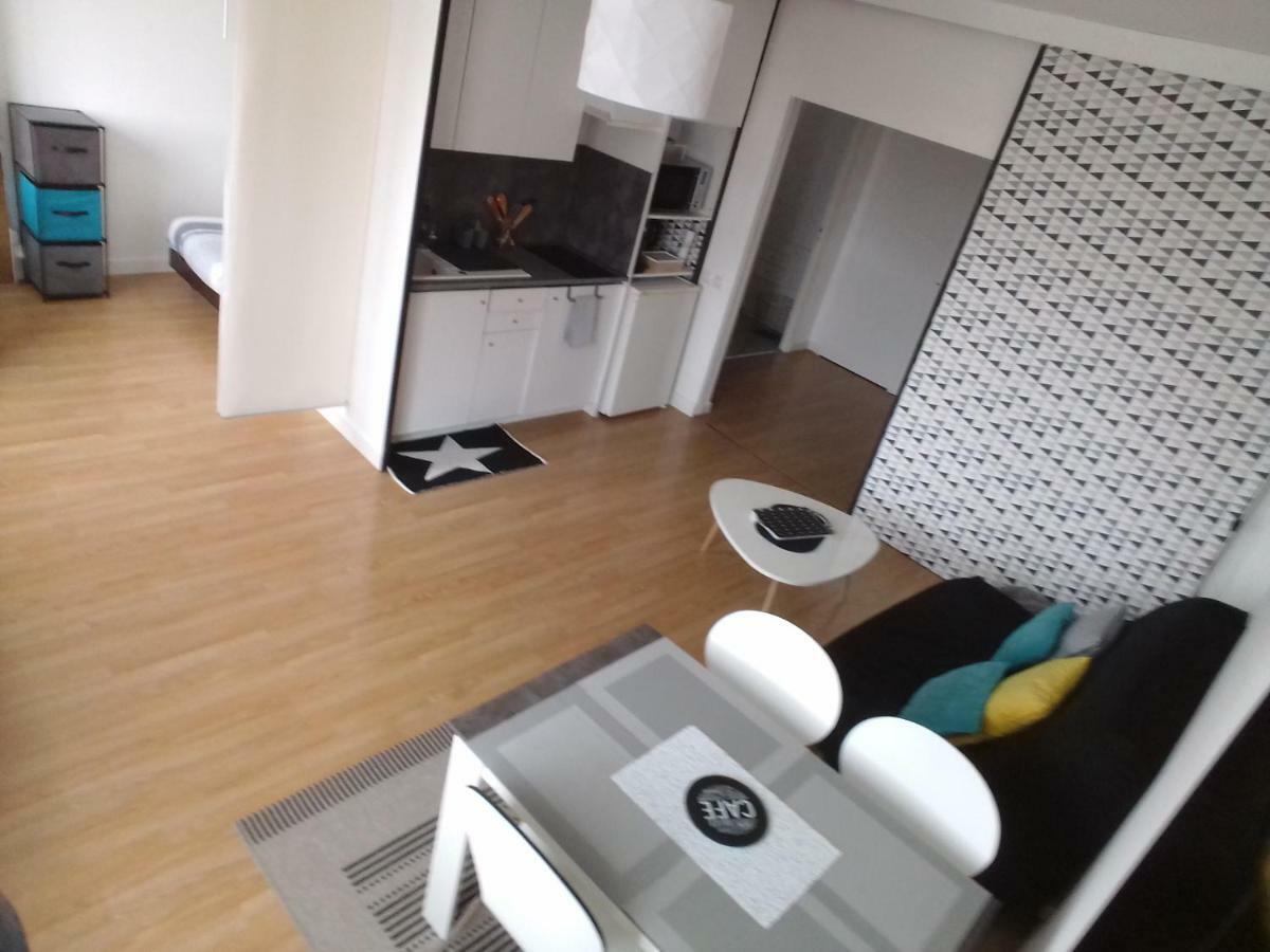 Appartement Le Gambetta ทรัวส์ ภายนอก รูปภาพ